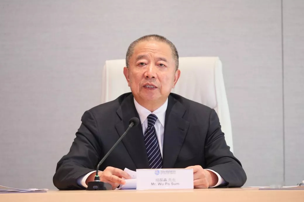 筑友智造科技控股股東、建業(yè)集團(tuán)董事長(zhǎng)胡葆森在發(fā)布會(huì)上致辭2.webp.jpg